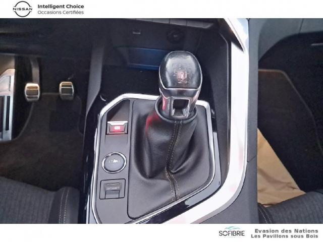 Peugeot 3008 image 2