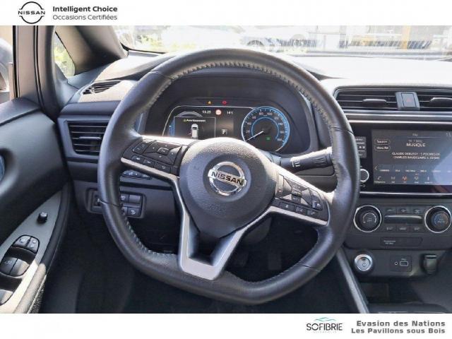 Nissan Leaf image 6