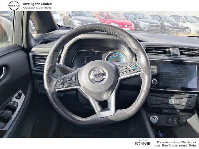 Nissan Leaf image 8