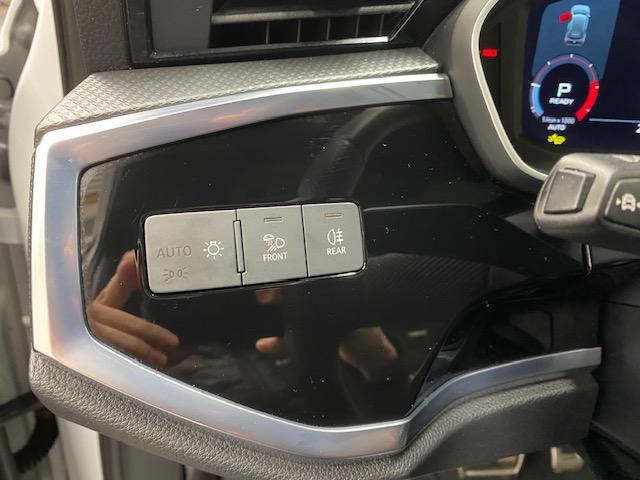 Audi Q3 image 8