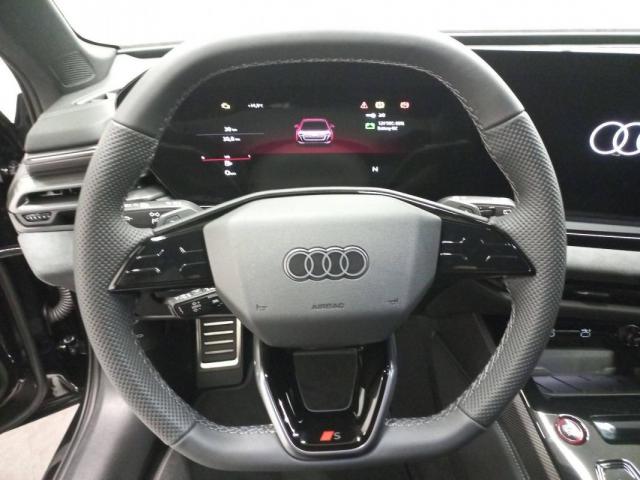 Audi S5 image 2