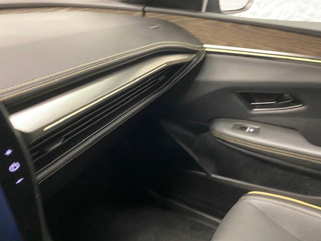 Renault Mégane E-Tech image 1