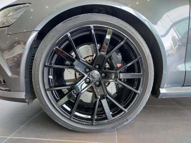 Audi Rs6 Avant image 9
