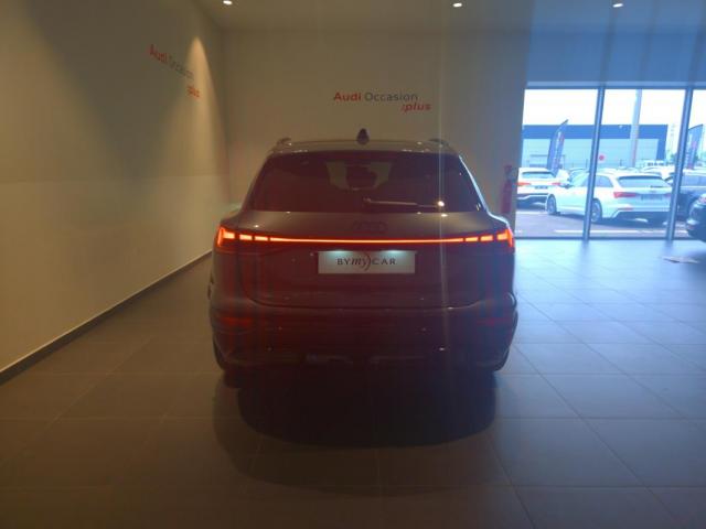 Audi E-Tron image 3