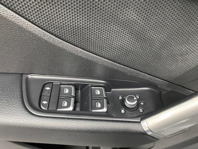 Audi Q2 image 8