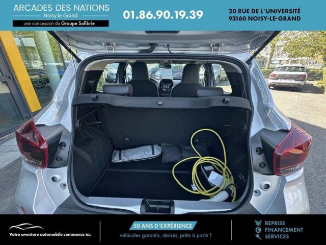 Dacia Spring image 2