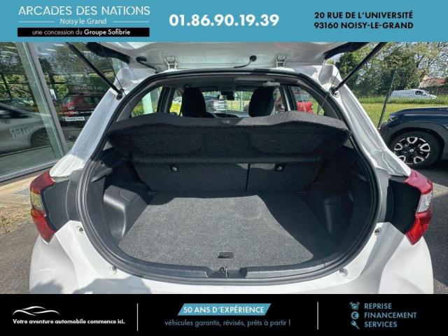 Toyota Yaris image 2
