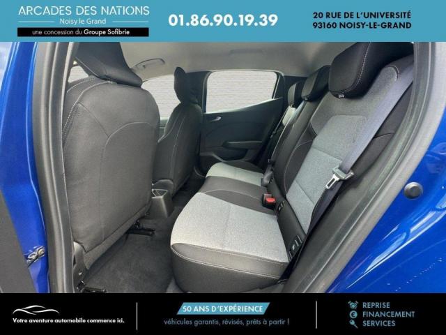 Renault Clio image 8