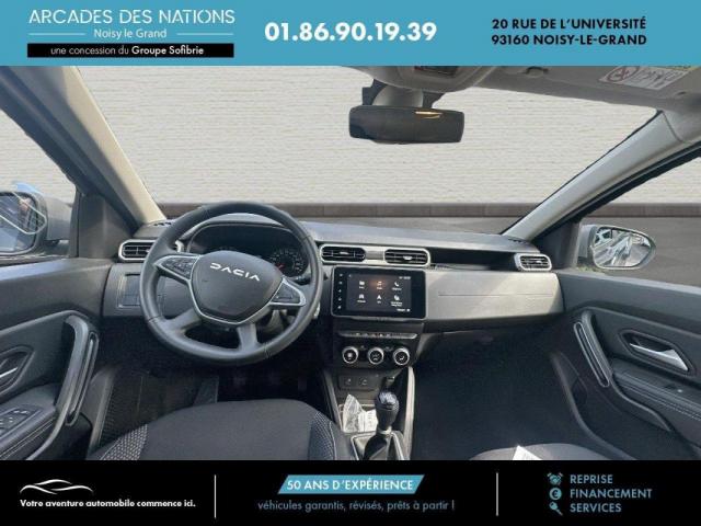 Dacia Duster image 1