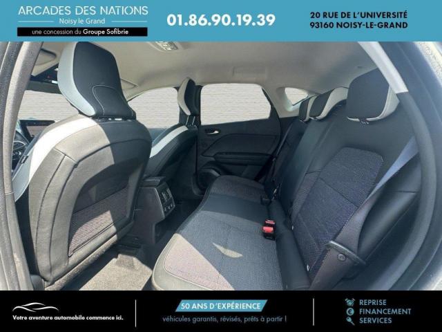 Renault Captur image 9