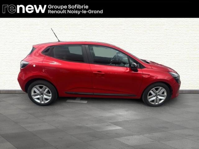 Renault Clio image 9