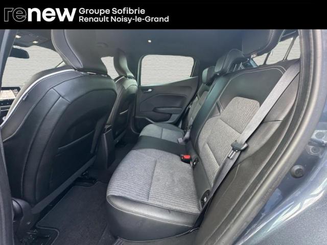 Renault Clio image 9