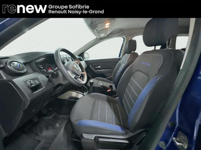 Dacia Duster image 1