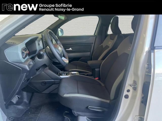Dacia Duster image 6