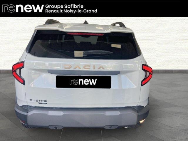 Dacia Duster image 1