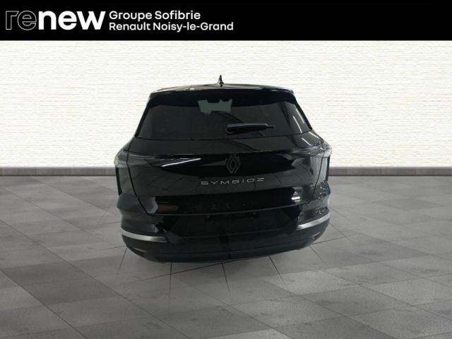 Renault Symbioz image 2