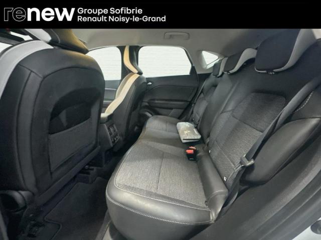 Renault Captur image 8