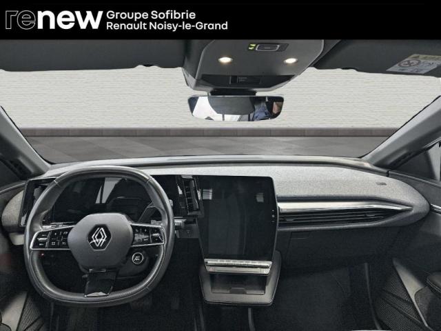 Renault Mégane E-Tech image 1