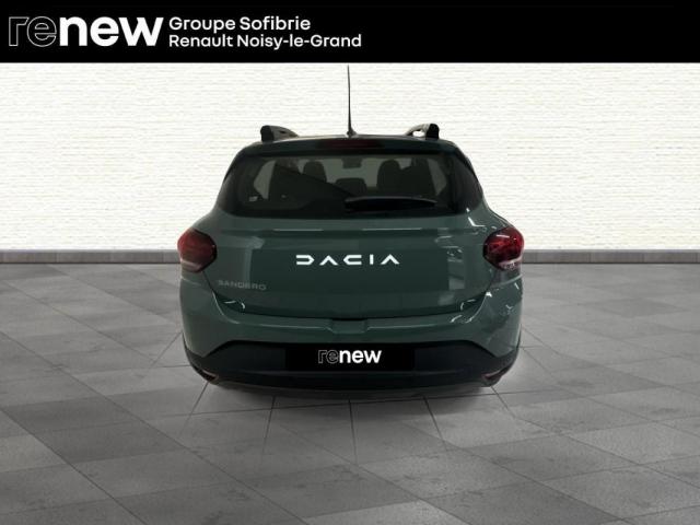 Dacia Sandero image 2