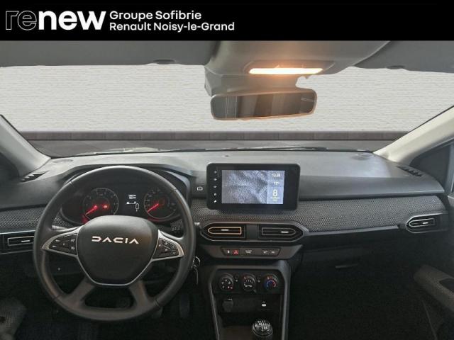 Dacia Sandero image 9