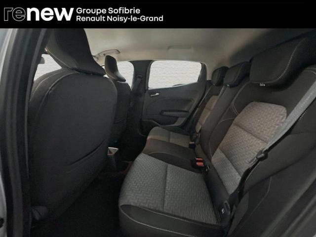 Renault Clio image 8