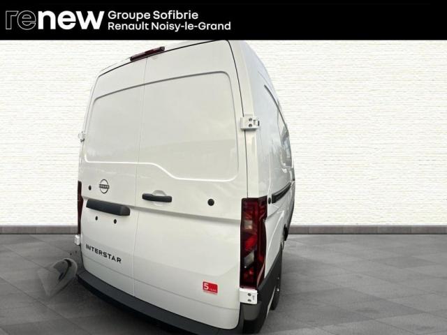 Nissan Interstar image 9