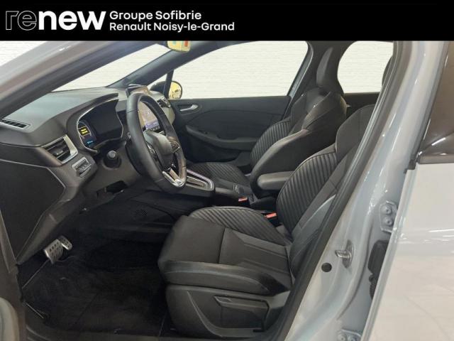 Renault Clio image 9