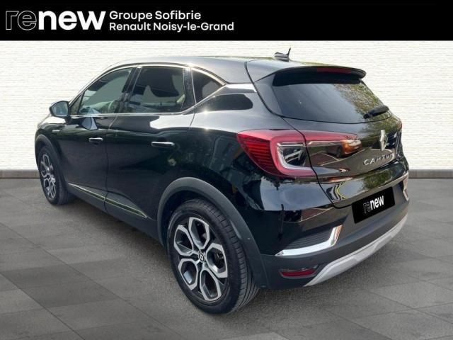 Renault Captur image 2