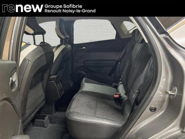 Renault Captur image 1