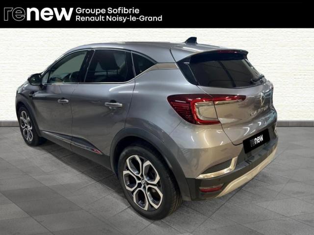 Renault Captur image 2