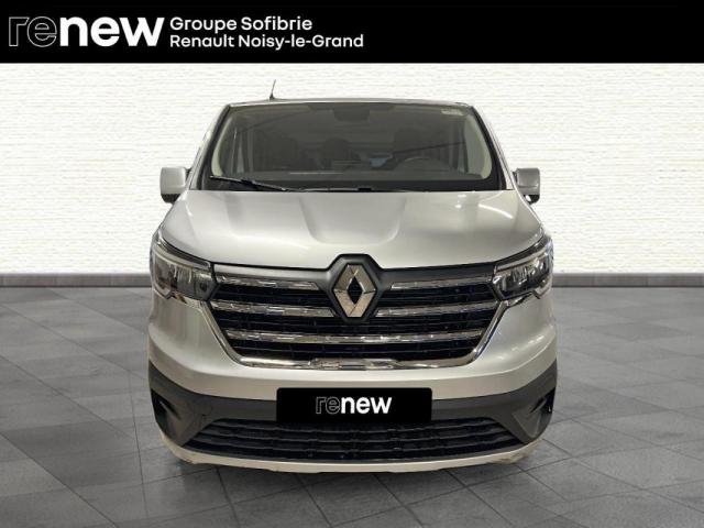 Renault Trafic image 2