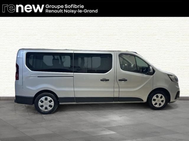 Renault Trafic image 9