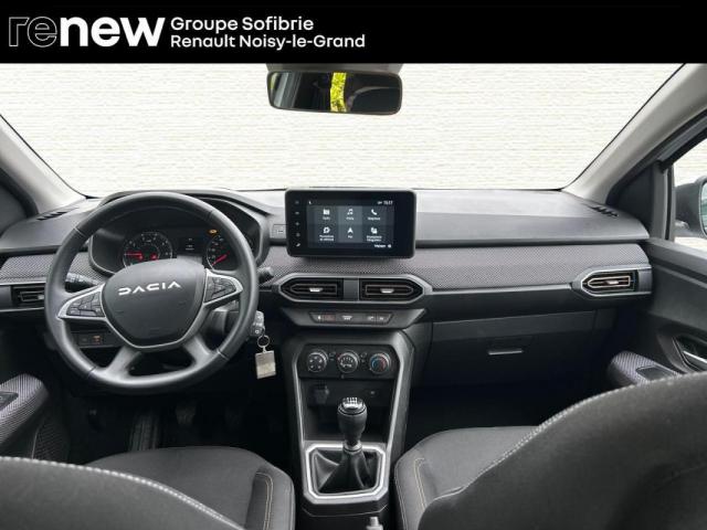 Dacia Sandero image 9