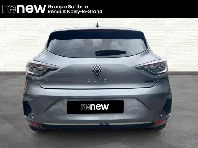 Renault Clio image 8