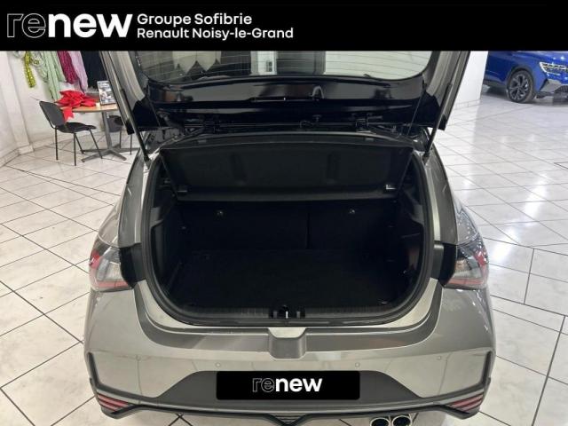 Hyundai I20 image 1