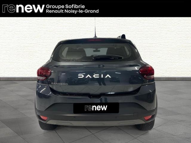 Dacia Sandero image 2