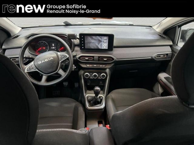Dacia Sandero image 1