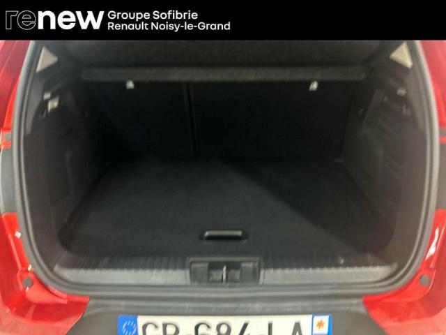 Renault Captur image 2