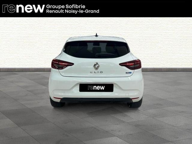 Renault Clio image 2