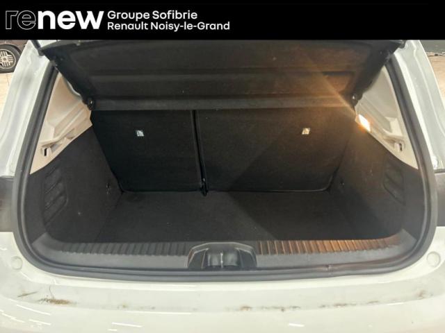 Renault Clio image 6