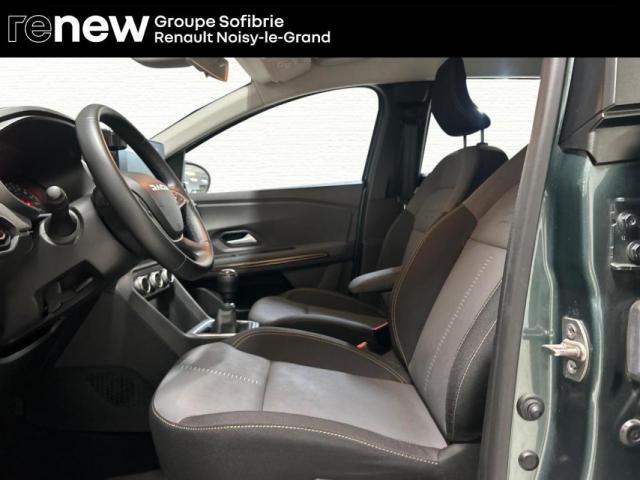 Dacia Sandero image 8
