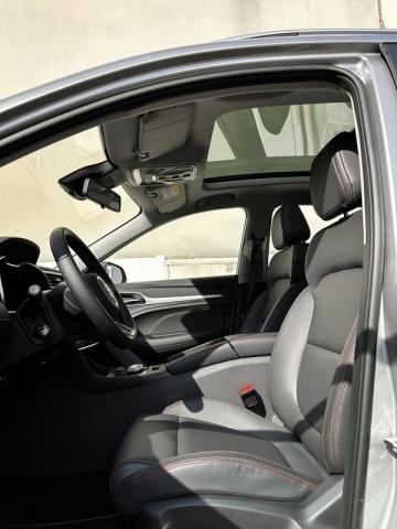 Mg Zs image 3