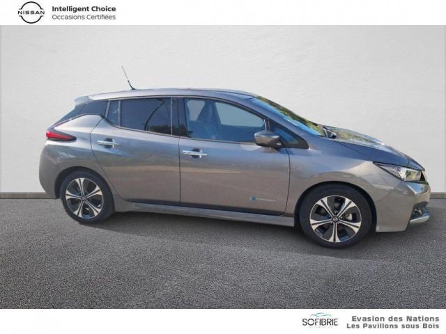 Nissan Leaf image 7