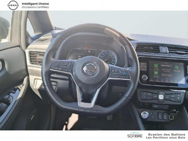 Nissan Leaf image 8