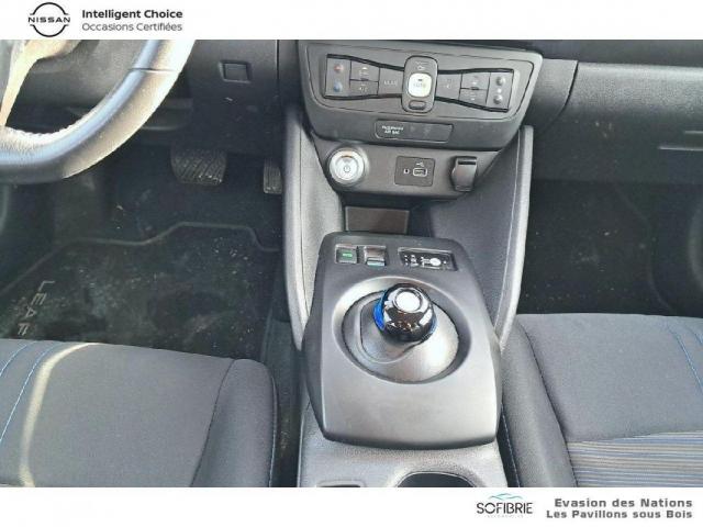 Nissan Leaf image 2
