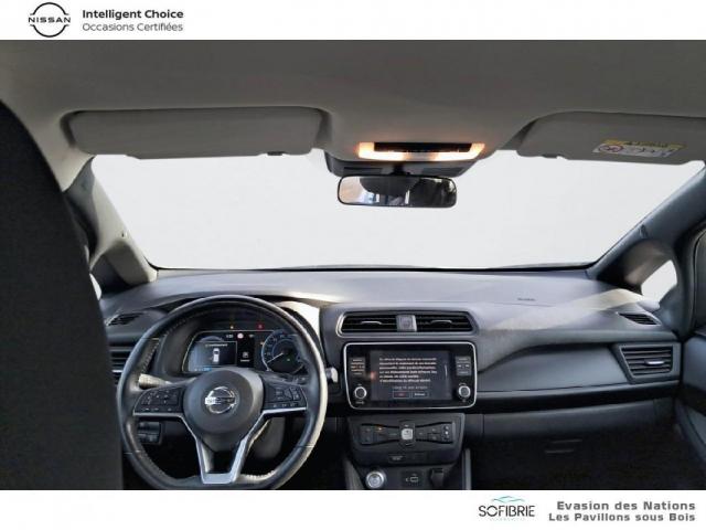 Nissan Leaf image 8