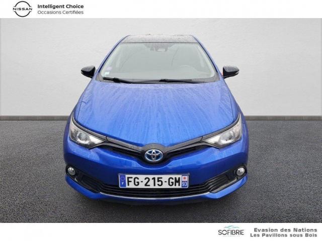 Toyota Auris image 8
