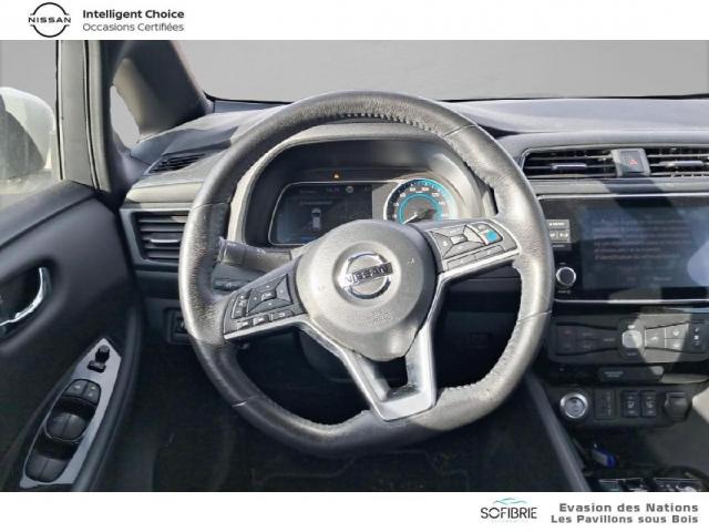 Nissan Leaf image 5