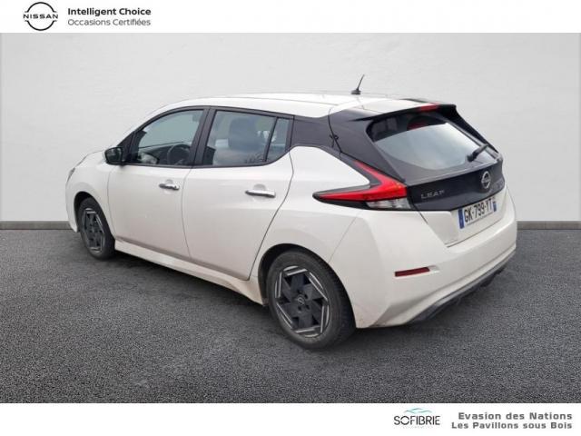 Nissan Leaf image 2