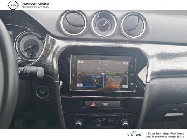 Suzuki Vitara image 8